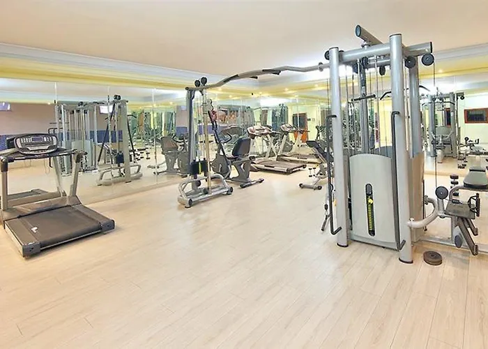 Idas (adults Only) ホテル トゥルンチュ